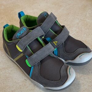 PLAE Kids Sneakers - Gray and Lime